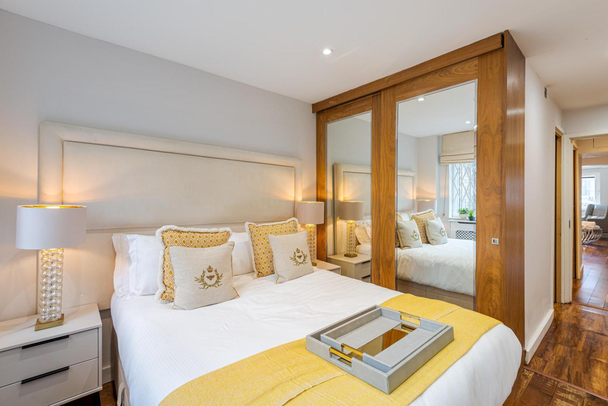 Modern 2Bd Knightsbridge Ground Floor Apartment With Ac Opposite Harrods London Exterior photo